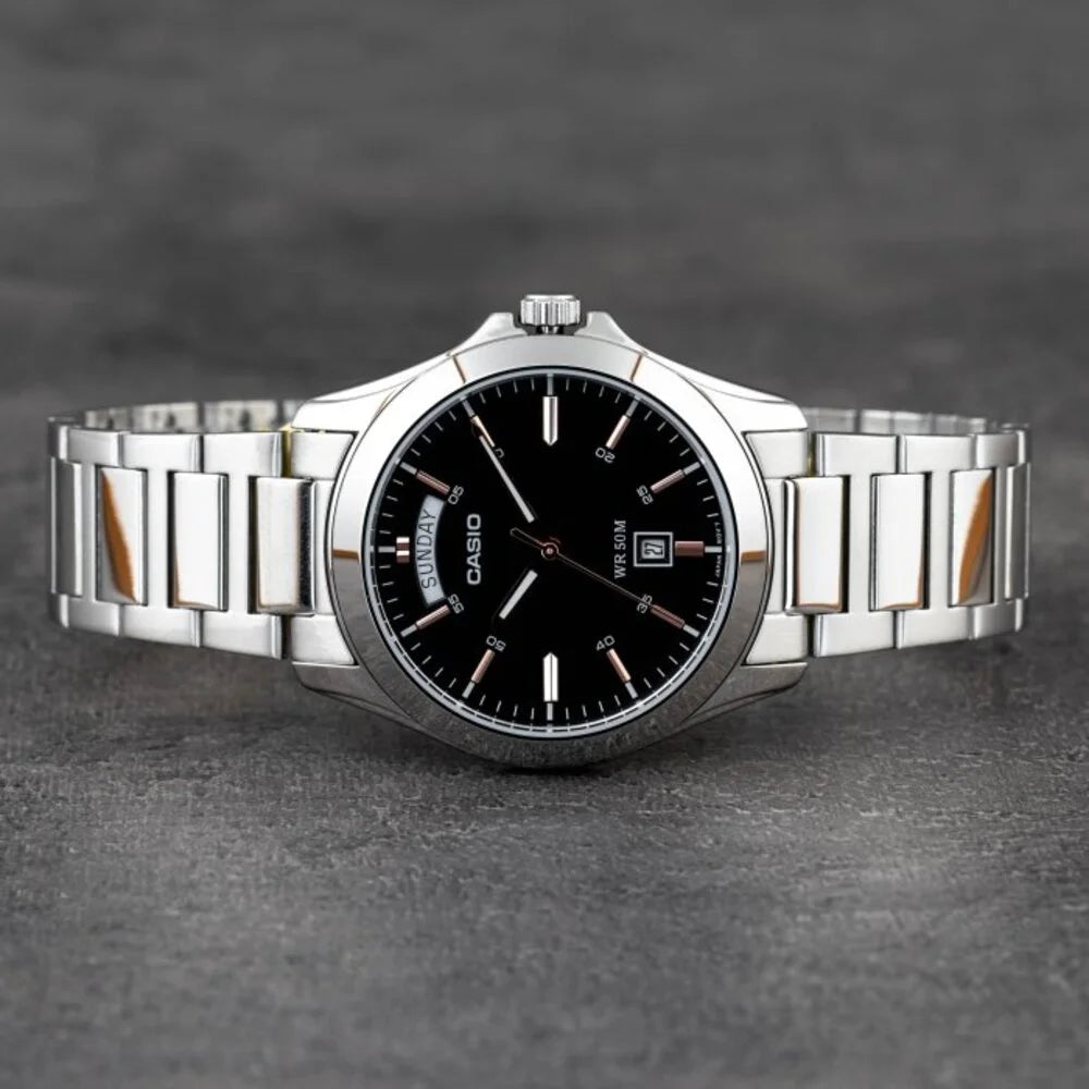 Reloj Casio MTP-1370D-1A2V Acero Inoxidable Negro Día y Fecha 50M