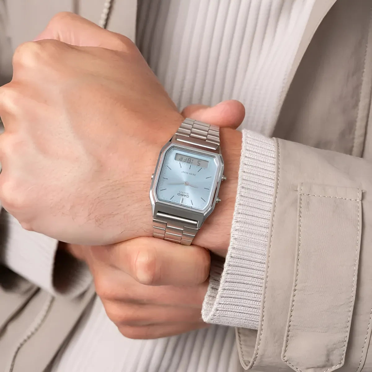 Reloj Casio AQ-230A-2A1MQY Vintage Analógico Digital