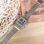 Reloj Casio Vintage A130WE-7ADF Plateado Digital LCD Azul