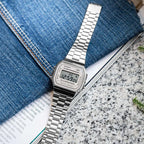 Reloj Casio A168WA-8AY Plateado Digital Vintage Acero Inoxidable