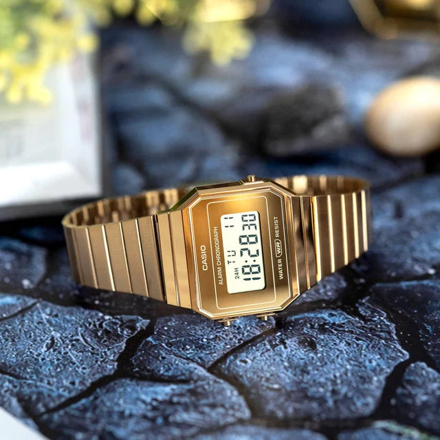 Reloj Casio Vintage A700WEVG-9ADF Dorado Digital Ultrafino