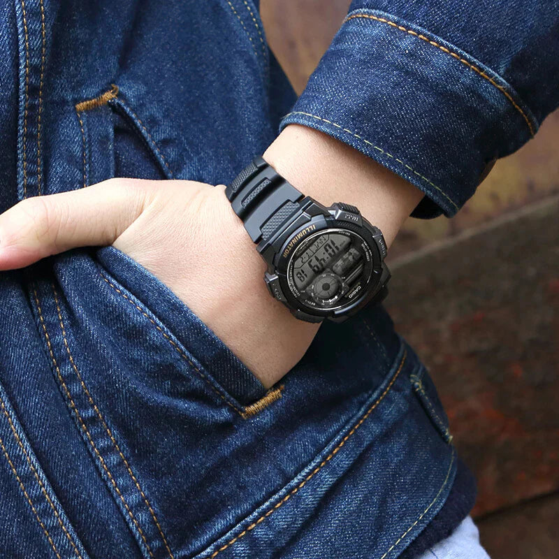 Reloj Casio AE-1000W-1AVD Negro Resina 100M