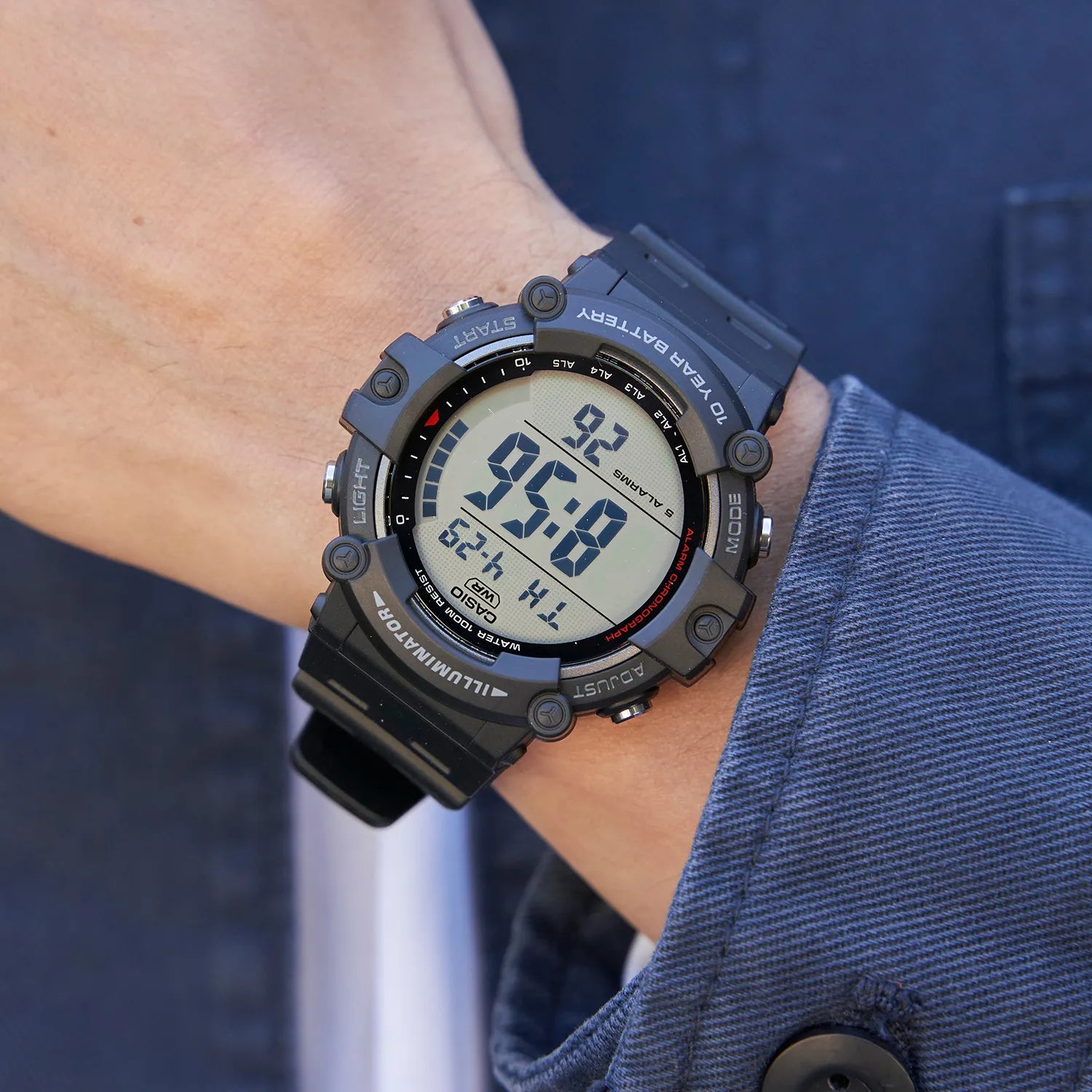 Reloj Casio AE-1500WH-1AV Negro Digital 100M