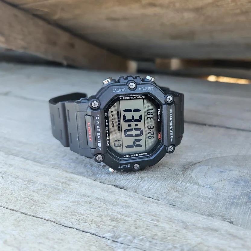 Reloj Casio AE-1600H-1AVDF Negro Digital 100M Batería 10 Años