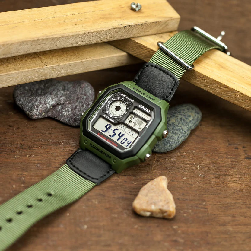 Reloj Casio AE-1200WHB-3BV World Time Verde Correa Textil 100M
