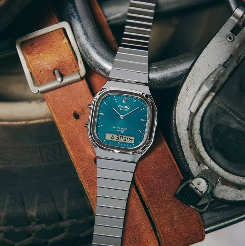 Reloj Casio AQ-240E-3A Analógico Digital Vintage Acero Inoxidable