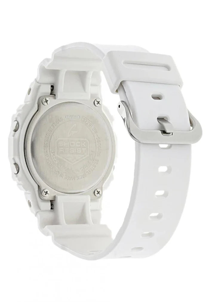Reloj Casio G-SHOCK DW-5600MW-7 Blanco 200M