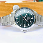 Reloj Casio EDIFICE EFV-140D-3AV Verde Acero 100M