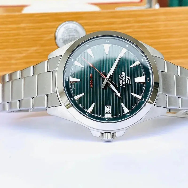 Reloj Casio EDIFICE EFV-140D-3AV Verde Acero 100M
