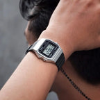 Reloj Casio F-91WM-7AD Plateado Negro Retro Digital