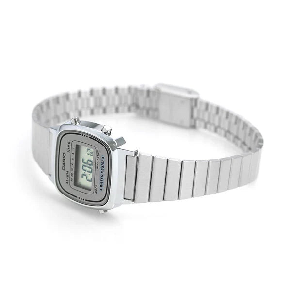 Reloj Casio Vintage LA670WA-7DF Plateado Digital Acero