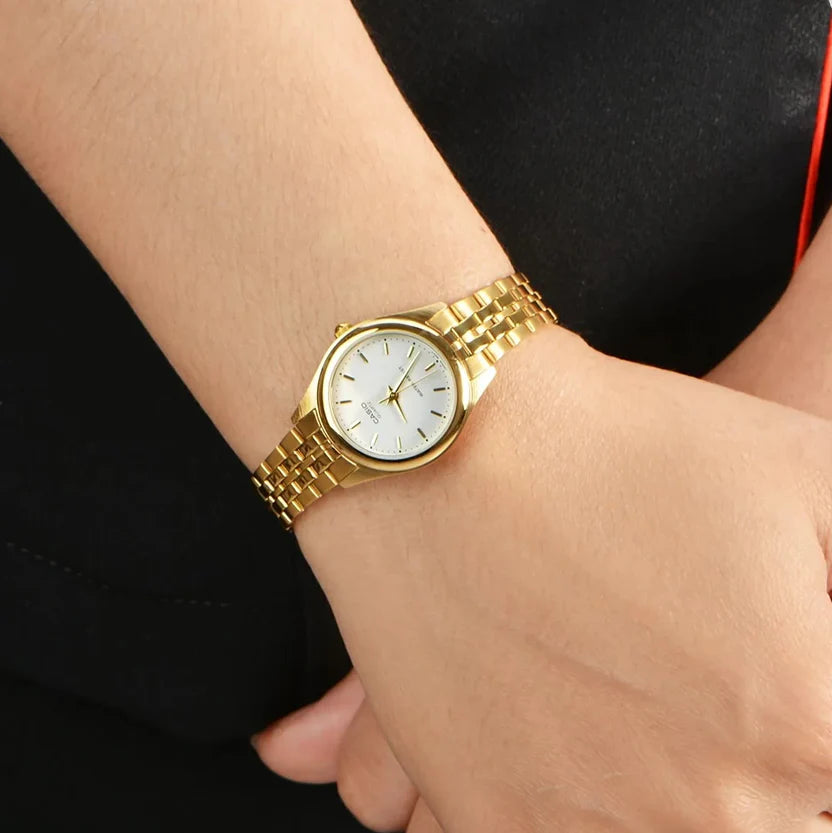 Reloj Casio LTP-1129N-7AR Dorado Acero Inoxidable Esfera Blanca Clásico