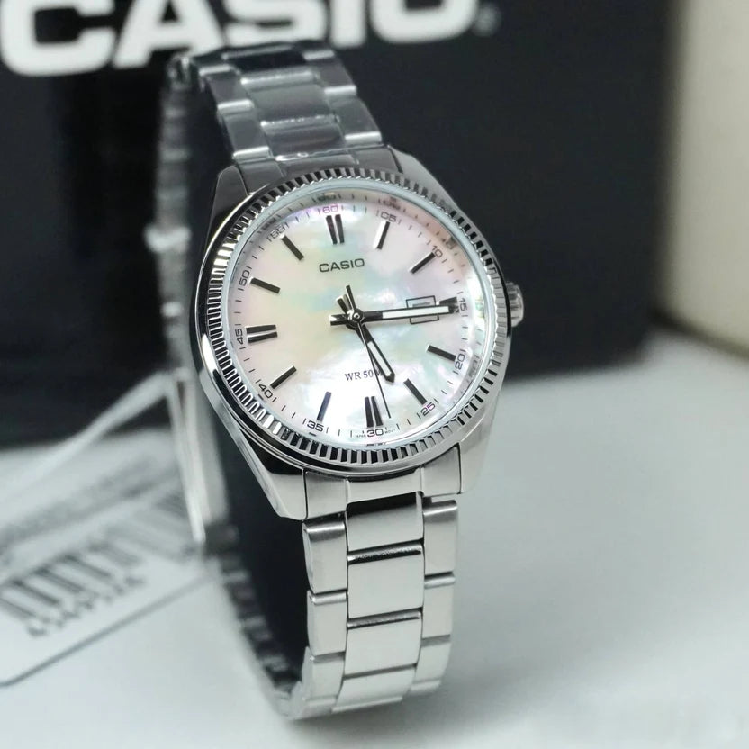 Reloj Casio LTP-1302DS-4AVDF Acero Madreperla Fecha 50M