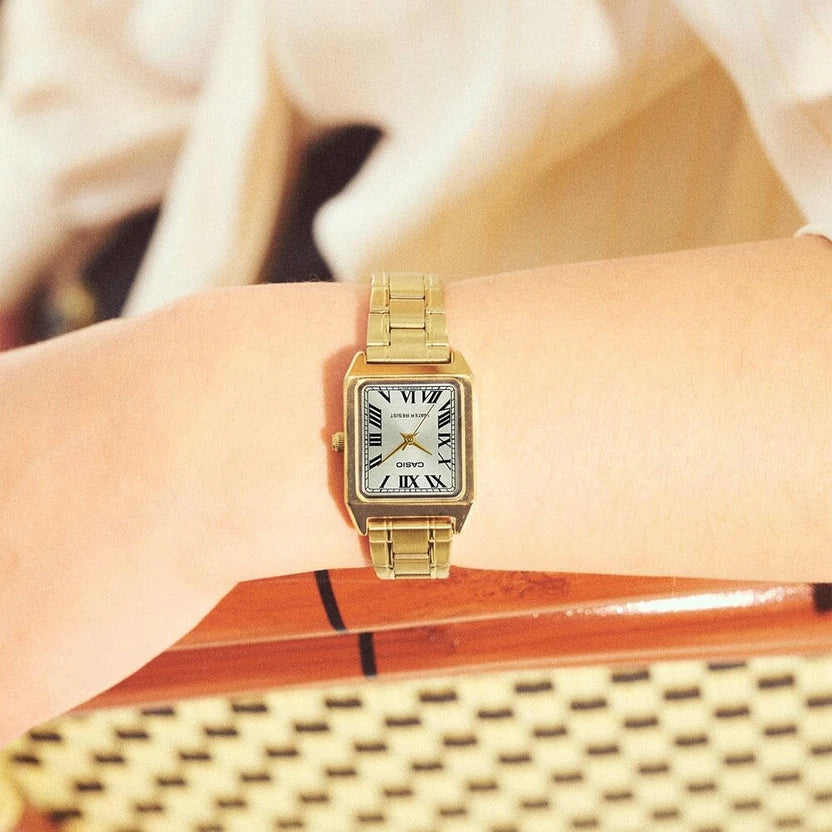 Reloj Casio LTP-V007G-9BUDF Dorado Acero Rectangular