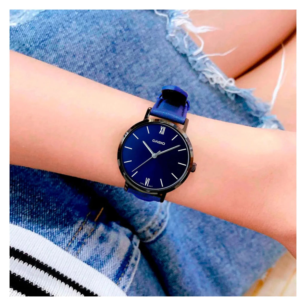 Reloj Casio LTP-VT02BL-2A Azul Cuero Azul Water Resistant