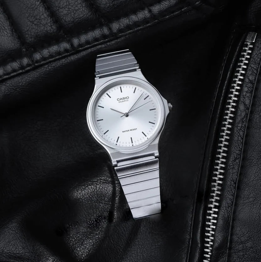 Reloj Casio MQ-24D-7EDF Plateado Acero Inoxidable
