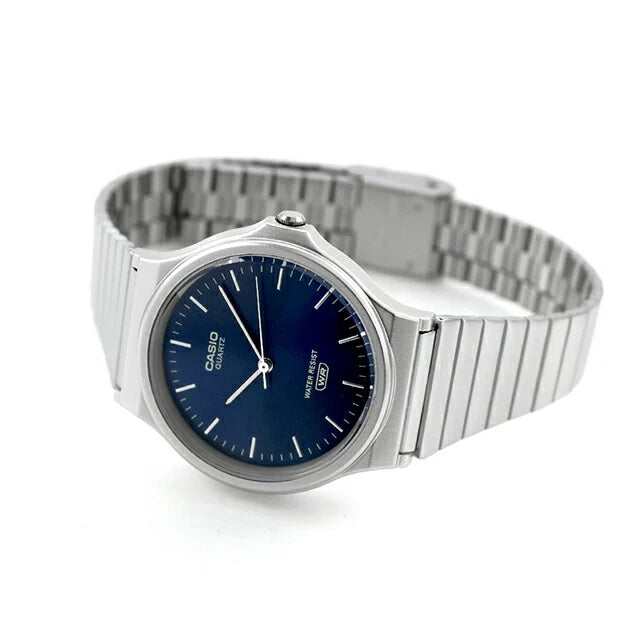 Reloj Casio MQ-24DA-2ADF Plateado Acero Esfera Azul Oscuro