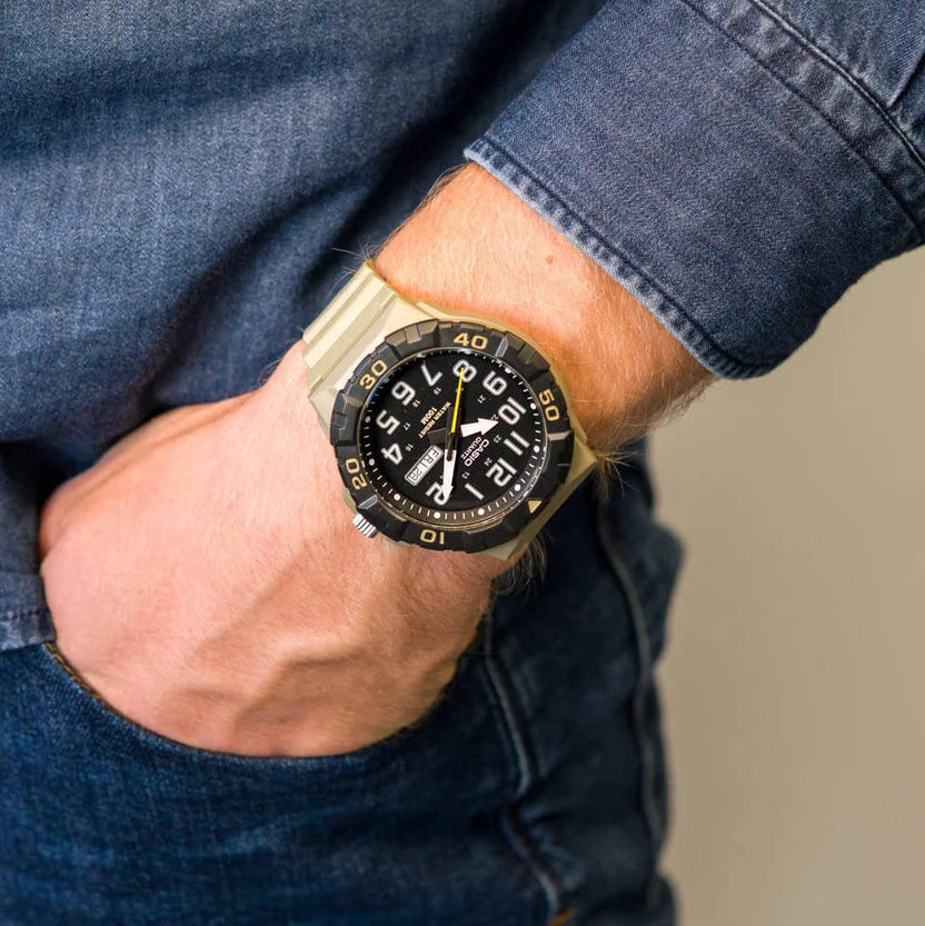 Reloj Casio MRW-210H-5AVDF Negro Analógico Día Fecha 100M