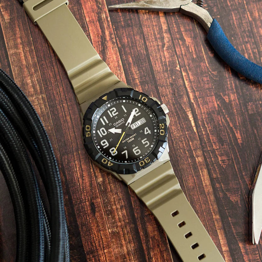 Reloj Casio MRW-210H-5AVDF Negro Analógico Día Fecha 100M