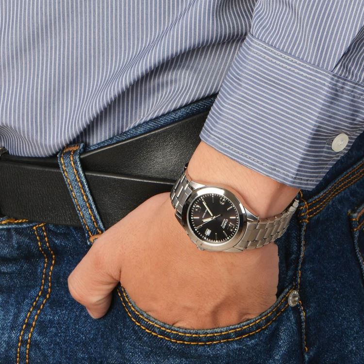 Reloj Casio MTP-1215A-1A Acero Inoxidable Esfera Negra Clásico Elegante