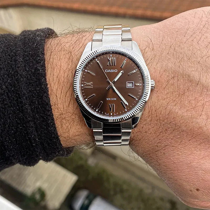 Reloj Casio MTP-1302DD-5AV Acero Inoxidable Esfera Café Sunburst 50M
