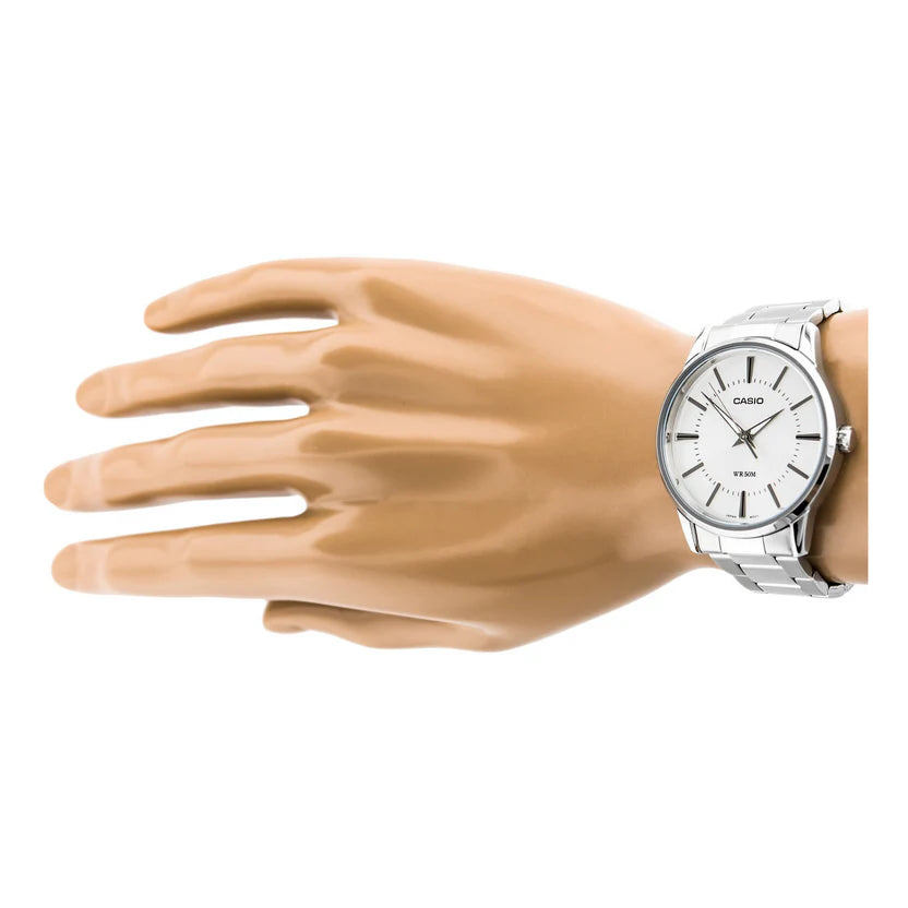 Reloj Casio MTP-1303DD-7AV Blanco Acero