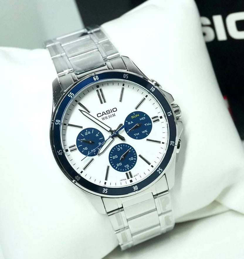 Reloj Casio MTP-1374D-7A2 Acero Inoxidable Esfera Blanca Multifunción 50M