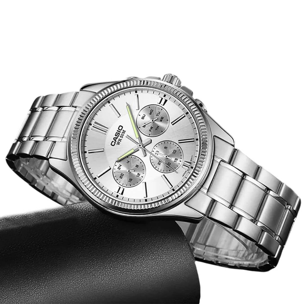 Reloj Casio MTP-1375D-7AV Acero Inoxidable Día y Fecha