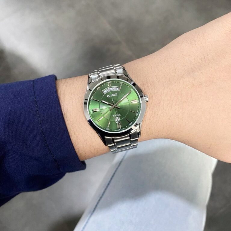 Reloj Casio MTP-1381D-3AVDF Verde Acero Multifunción 50M