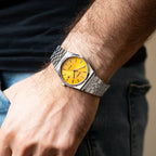 Reloj Casio MTP-B145D-9A Acero Inoxidable Esfera Amarilla Sunburst 50M
