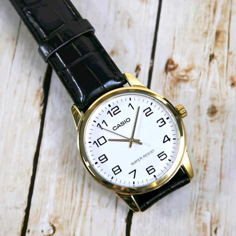 Reloj Casio MTP-V001GL-7BU Blanco Cuero Negro Dorado