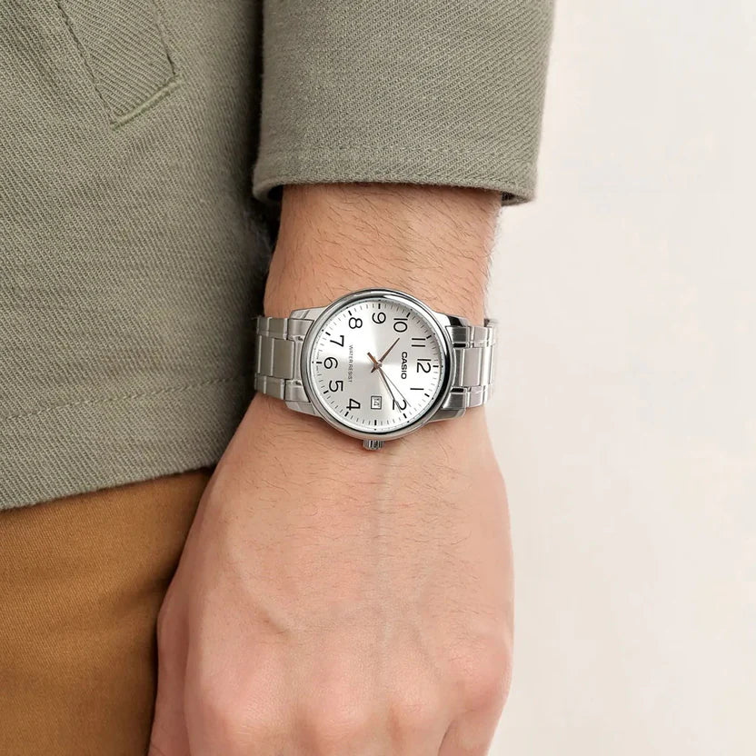 Reloj Casio MTP-V002D-7B Acero Inoxidable Esfera Blanca Clásico