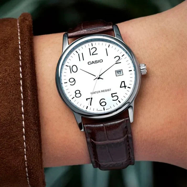 Reloj Casio MTP-V002L-7B2 Correa de Cuero Café