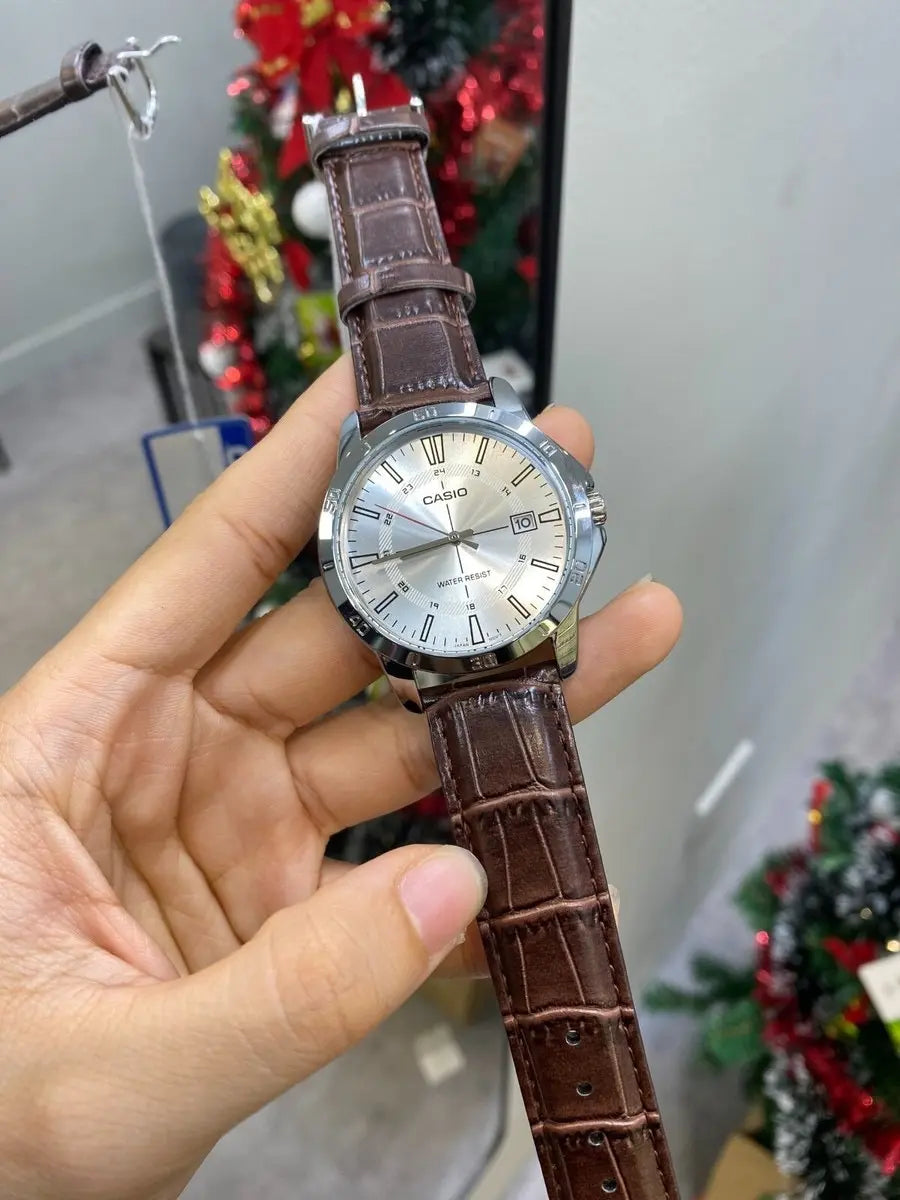 Reloj Casio MTP-V004L-7C Blanco Cuero Marrón