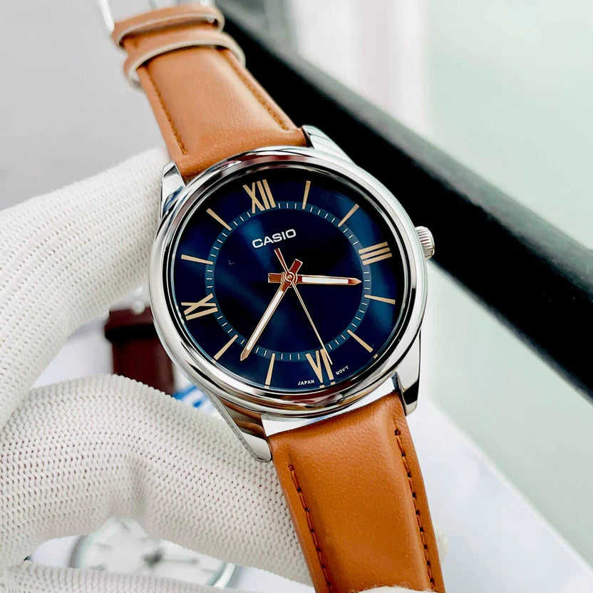 Reloj Casio MTP-V005L-2B5 Correa de Cuero Marrón Esfera Azul Elegante