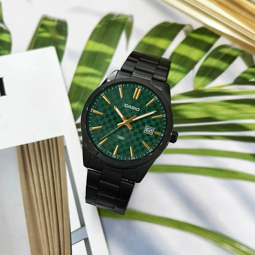 Reloj Casio MTP-VD03B-3A Negro Acero Inoxidable Esfera Verde 50M
