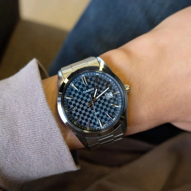 Reloj Casio MTP-VD03D-2AU Acero Inoxidable Esfera Azul 50M Clásico Elegante