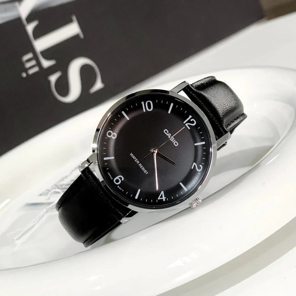 Reloj Casio MTP-VT03L-1BD Correa de Cuero Negro Esfera Negra Minimalista