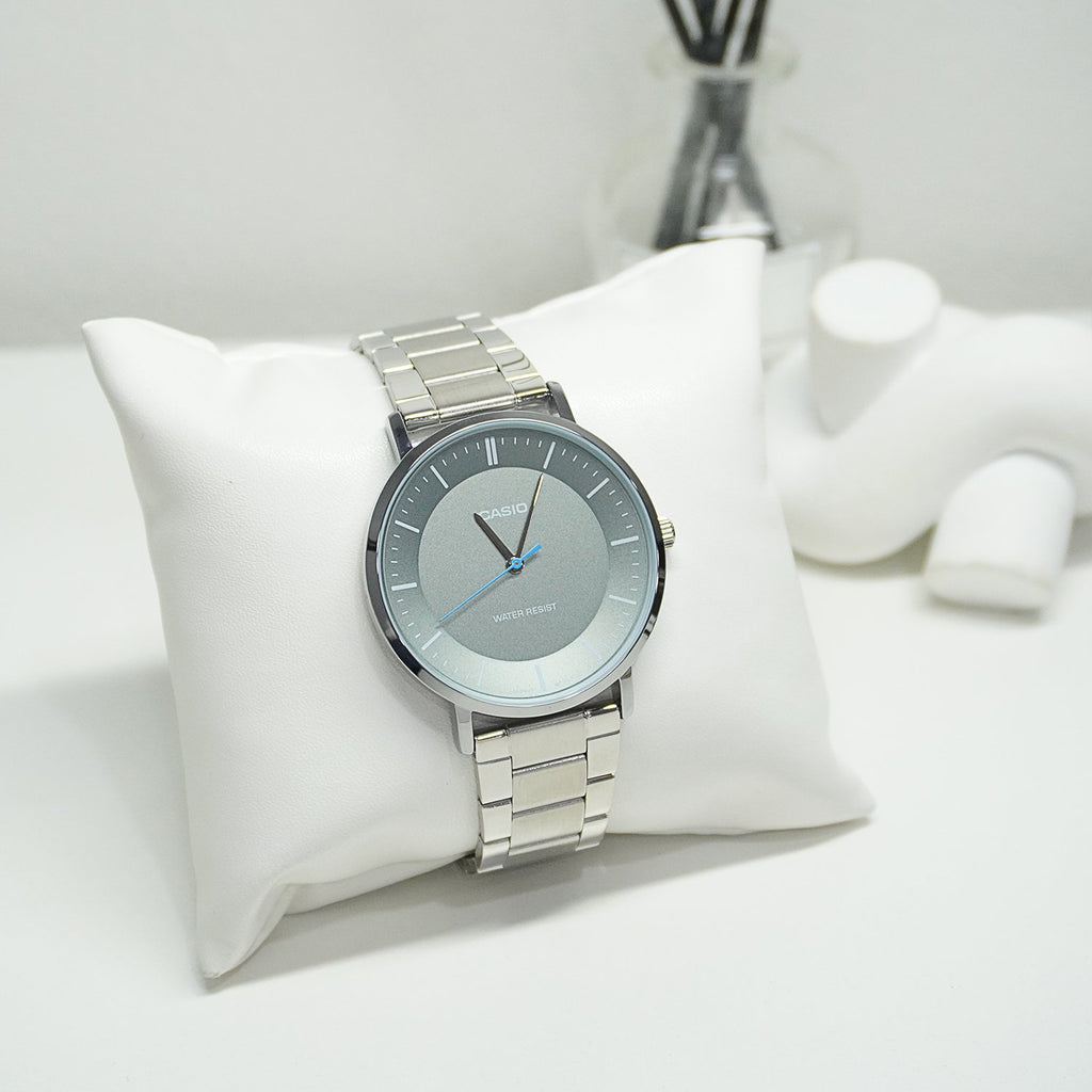Reloj Casio MTP-VT04D-8E Acero Inoxidable Gris
