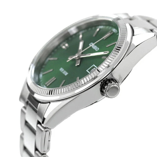 Reloj Casio UTP-1302PD-3A1V Verde Oscuro Acero 50M